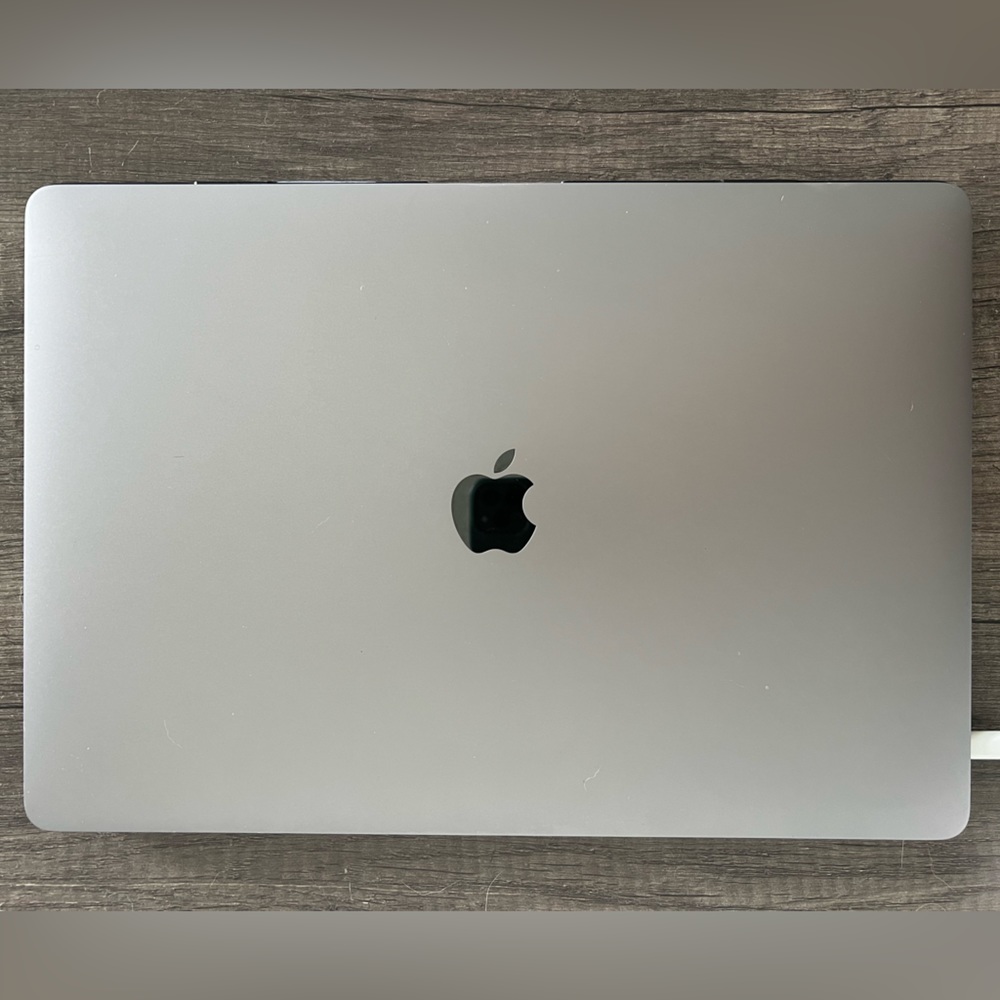 MacBook Pro 15" 2019